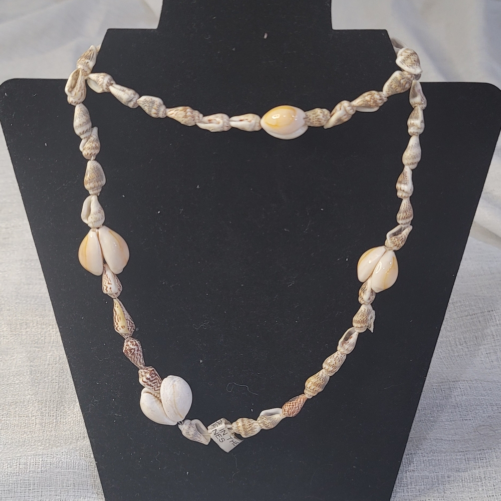 Natural Shell Necklace